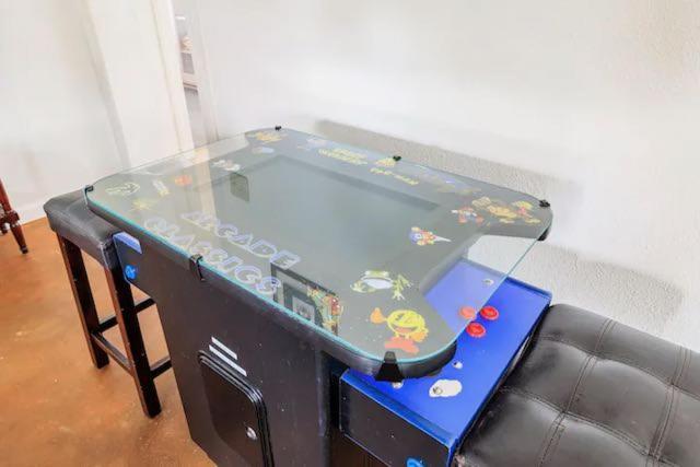 Raccoon Hideout Hot Tub Bbq Arcade Darts Βίλα Oakhurst Εξωτερικό φωτογραφία