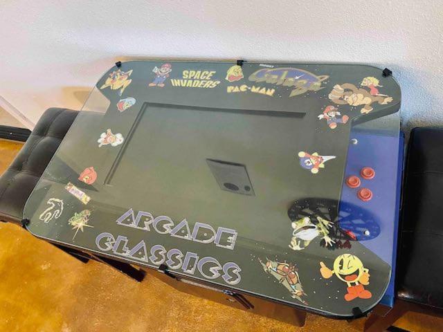 Raccoon Hideout Hot Tub Bbq Arcade Darts Βίλα Oakhurst Εξωτερικό φωτογραφία